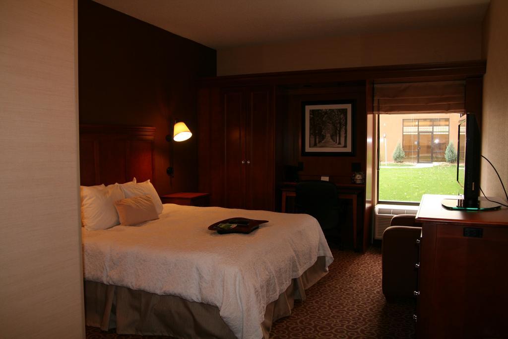 Mcknight Hotel Pittsburgh Phòng bức ảnh